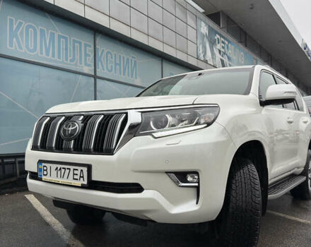 Белый Тойота Ленд Крузер Прадо, объемом двигателя 4 л и пробегом 64 тыс. км за 42900 $, фото 4 на Automoto.ua