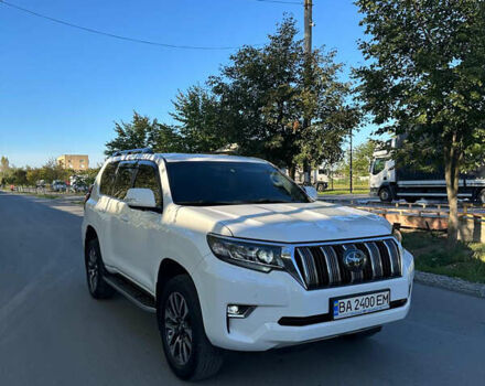 Белый Тойота Ленд Крузер Прадо, объемом двигателя 3.96 л и пробегом 101 тыс. км за 39000 $, фото 5 на Automoto.ua