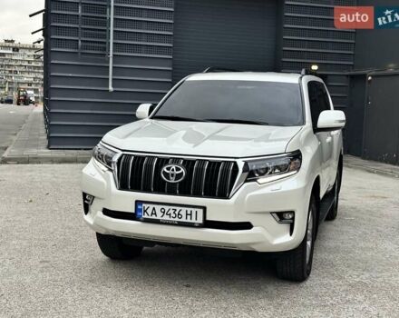 Белый Тойота Ленд Крузер Прадо, объемом двигателя 4 л и пробегом 119 тыс. км за 35450 $, фото 30 на Automoto.ua