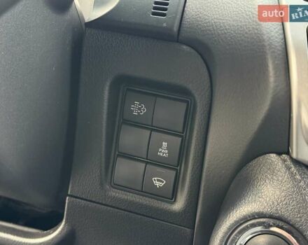 Белый Тойота Ленд Крузер Прадо, объемом двигателя 2.76 л и пробегом 141 тыс. км за 38500 $, фото 40 на Automoto.ua