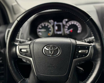 Белый Тойота Ленд Крузер Прадо, объемом двигателя 4 л и пробегом 64 тыс. км за 42900 $, фото 19 на Automoto.ua