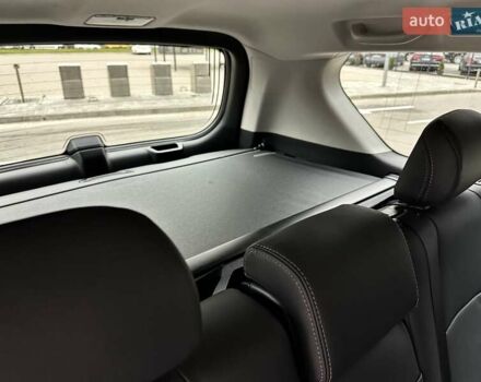 Белый Тойота Ленд Крузер Прадо, объемом двигателя 4 л и пробегом 119 тыс. км за 35450 $, фото 72 на Automoto.ua