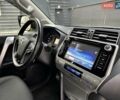 Белый Тойота Ленд Крузер Прадо, объемом двигателя 4 л и пробегом 119 тыс. км за 35450 $, фото 69 на Automoto.ua