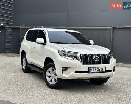 Белый Тойота Ленд Крузер Прадо, объемом двигателя 4 л и пробегом 119 тыс. км за 35450 $, фото 2 на Automoto.ua
