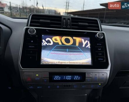 Белый Тойота Ленд Крузер Прадо, объемом двигателя 4 л и пробегом 79 тыс. км за 38700 $, фото 58 на Automoto.ua