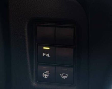 Белый Тойота Ленд Крузер Прадо, объемом двигателя 3.96 л и пробегом 42 тыс. км за 46500 $, фото 39 на Automoto.ua