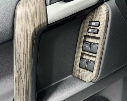 Білий Тойота Ленд Крузер Прадо, об'ємом двигуна 2.76 л та пробігом 139 тис. км за 43000 $, фото 33 на Automoto.ua