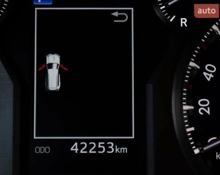 Белый Тойота Ленд Крузер Прадо, объемом двигателя 3.96 л и пробегом 42 тыс. км за 46500 $, фото 41 на Automoto.ua