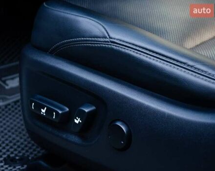 Белый Тойота Ленд Крузер Прадо, объемом двигателя 3.96 л и пробегом 42 тыс. км за 46500 $, фото 42 на Automoto.ua