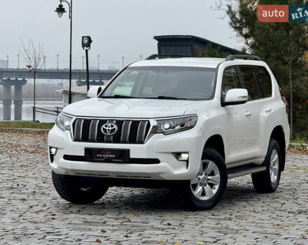 Белый Тойота Ленд Крузер Прадо, объемом двигателя 3.96 л и пробегом 50 тыс. км за 41999 $, фото 153 на Automoto.ua