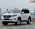 Белый Тойота Ленд Крузер Прадо, объемом двигателя 3.96 л и пробегом 50 тыс. км за 41999 $, фото 205 на Automoto.ua