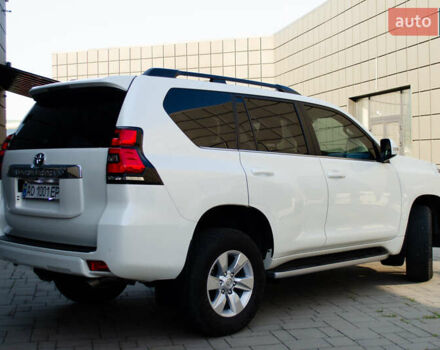 Белый Тойота Ленд Крузер Прадо, объемом двигателя 3.96 л и пробегом 42 тыс. км за 46500 $, фото 10 на Automoto.ua