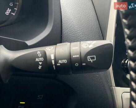 Тойота Ленд Крузер Прадо 2020 в Киеве на Automoto.ua Белый Тойота Ленд Крузер Прадо, объемом двигателя 3.96 л и пробегом 130 тыс. км за 44490 $, фото 32 на Automoto.ua