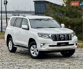 Белый Тойота Ленд Крузер Прадо, объемом двигателя 3.96 л и пробегом 50 тыс. км за 41999 $, фото 82 на Automoto.ua