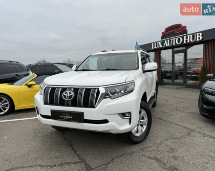 Белый Тойота Ленд Крузер Прадо, объемом двигателя 3.96 л и пробегом 50 тыс. км за 41999 $, фото 159 на Automoto.ua