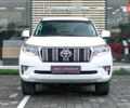Белый Тойота Ленд Крузер Прадо, объемом двигателя 4 л и пробегом 28 тыс. км за 39990 $, фото 4 на Automoto.ua