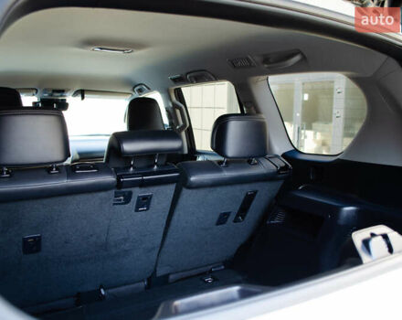 Белый Тойота Ленд Крузер Прадо, объемом двигателя 3.96 л и пробегом 42 тыс. км за 46500 $, фото 60 на Automoto.ua