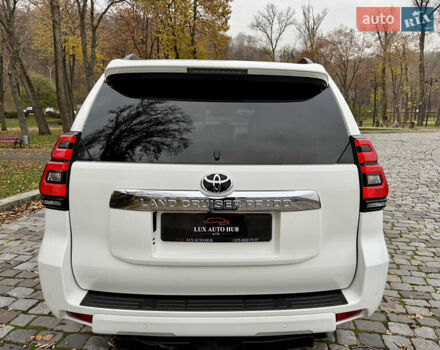 Белый Тойота Ленд Крузер Прадо, объемом двигателя 3.96 л и пробегом 50 тыс. км за 41999 $, фото 52 на Automoto.ua