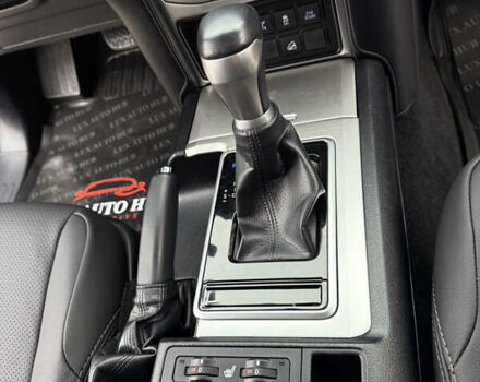 Белый Тойота Ленд Крузер Прадо, объемом двигателя 3.96 л и пробегом 50 тыс. км за 41999 $, фото 95 на Automoto.ua