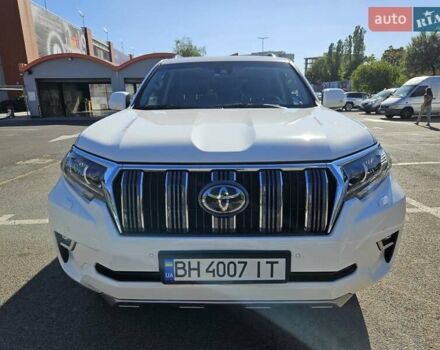 Білий Тойота Ленд Крузер Прадо, об'ємом двигуна 3.96 л та пробігом 56 тис. км за 44700 $, фото 2 на Automoto.ua