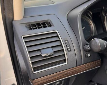 Белый Тойота Ленд Крузер Прадо, объемом двигателя 2.76 л и пробегом 130 тыс. км за 49599 $, фото 23 на Automoto.ua