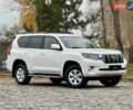 Белый Тойота Ленд Крузер Прадо, объемом двигателя 3.96 л и пробегом 50 тыс. км за 41999 $, фото 77 на Automoto.ua