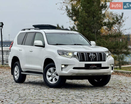 Белый Тойота Ленд Крузер Прадо, объемом двигателя 3.96 л и пробегом 50 тыс. км за 41999 $, фото 149 на Automoto.ua