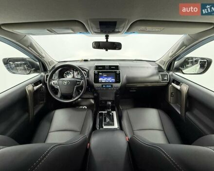 Білий Тойота Ленд Крузер Прадо, об'ємом двигуна 2.76 л та пробігом 139 тис. км за 43000 $, фото 29 на Automoto.ua