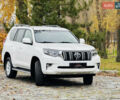Белый Тойота Ленд Крузер Прадо, объемом двигателя 3.96 л и пробегом 50 тыс. км за 41999 $, фото 187 на Automoto.ua