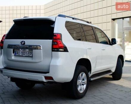 Белый Тойота Ленд Крузер Прадо, объемом двигателя 3.96 л и пробегом 42 тыс. км за 46500 $, фото 9 на Automoto.ua