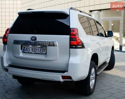 Белый Тойота Ленд Крузер Прадо, объемом двигателя 3.96 л и пробегом 42 тыс. км за 46500 $, фото 11 на Automoto.ua