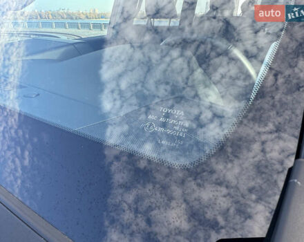 Белый Тойота Ленд Крузер Прадо, объемом двигателя 4 л и пробегом 22 тыс. км за 54999 $, фото 49 на Automoto.ua