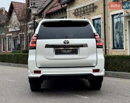 Белый Тойота Ленд Крузер Прадо, объемом двигателя 3.96 л и пробегом 43 тыс. км за 56500 $, фото 11 на Automoto.ua