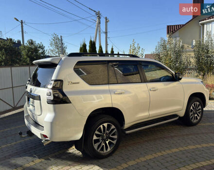 Белый Тойота Ленд Крузер Прадо, объемом двигателя 3.96 л и пробегом 80 тыс. км за 47500 $, фото 29 на Automoto.ua