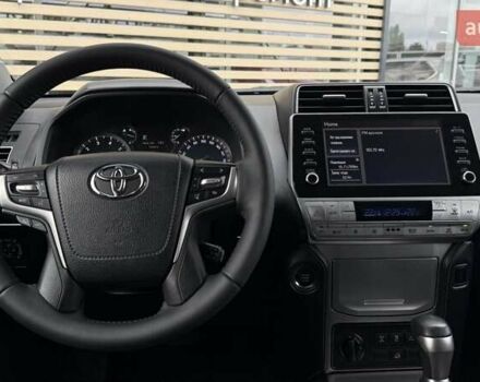 Белый Тойота Ленд Крузер Прадо, объемом двигателя 3.96 л и пробегом 78 тыс. км за 43500 $, фото 9 на Automoto.ua