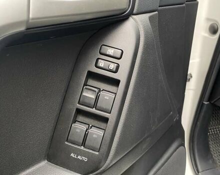 Білий Тойота Ленд Крузер Прадо, об'ємом двигуна 3.96 л та пробігом 15 тис. км за 55000 $, фото 7 на Automoto.ua