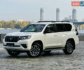 Белый Тойота Ленд Крузер Прадо, объемом двигателя 4 л и пробегом 22 тыс. км за 54999 $, фото 177 на Automoto.ua