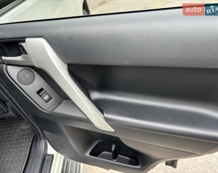 Тойота Ленд Крузер Прадо 2021 в Сумах на Automoto.ua Белый Тойота Ленд Крузер Прадо, объемом двигателя 3.96 л и пробегом 45 тыс. км за 53499 $, фото 44 на Automoto.ua