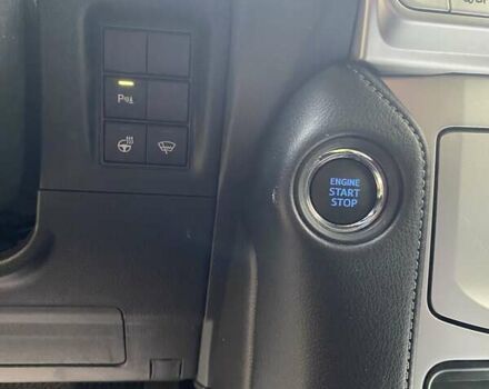 Білий Тойота Ленд Крузер Прадо, об'ємом двигуна 3.96 л та пробігом 15 тис. км за 55000 $, фото 9 на Automoto.ua