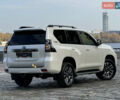 Белый Тойота Ленд Крузер Прадо, объемом двигателя 4 л и пробегом 22 тыс. км за 54999 $, фото 172 на Automoto.ua