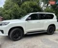 Тойота Ленд Крузер Прадо 2021 в Сумах на Automoto.ua Белый Тойота Ленд Крузер Прадо, объемом двигателя 3.96 л и пробегом 45 тыс. км за 53499 $, фото 3 на Automoto.ua