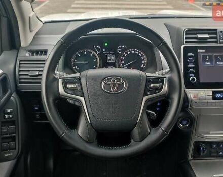 Белый Тойота Ленд Крузер Прадо, объемом двигателя 2.76 л и пробегом 94 тыс. км за 43250 $, фото 8 на Automoto.ua