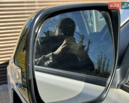 Белый Тойота Ленд Крузер Прадо, объемом двигателя 3.96 л и пробегом 80 тыс. км за 47500 $, фото 22 на Automoto.ua