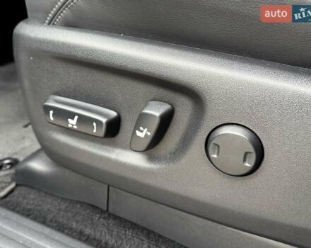 Белый Тойота Ленд Крузер Прадо, объемом двигателя 3.96 л и пробегом 43 тыс. км за 56500 $, фото 28 на Automoto.ua