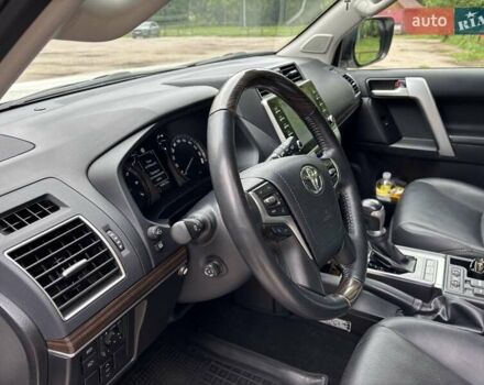 Тойота Ленд Крузер Прадо 2021 в Сумах на Automoto.ua Белый Тойота Ленд Крузер Прадо, объемом двигателя 3.96 л и пробегом 45 тыс. км за 53499 $, фото 35 на Automoto.ua