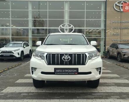 Белый Тойота Ленд Крузер Прадо, объемом двигателя 2.76 л и пробегом 94 тыс. км за 43250 $, фото 4 на Automoto.ua