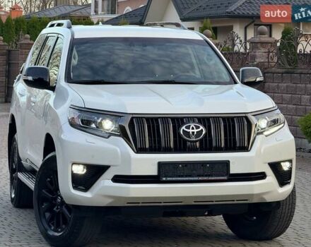 Белый Тойота Ленд Крузер Прадо, объемом двигателя 2.76 л и пробегом 37 тыс. км за 49900 $, фото 82 на Automoto.ua