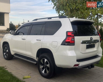 Белый Тойота Ленд Крузер Прадо, объемом двигателя 2.76 л и пробегом 28 тыс. км за 55500 $, фото 22 на Automoto.ua
