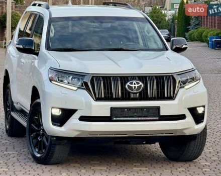 Белый Тойота Ленд Крузер Прадо, объемом двигателя 2.76 л и пробегом 37 тыс. км за 49900 $, фото 93 на Automoto.ua