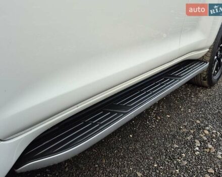 Білий Тойота Ленд Крузер Прадо, об'ємом двигуна 3.96 л та пробігом 73 тис. км за 50900 $, фото 27 на Automoto.ua